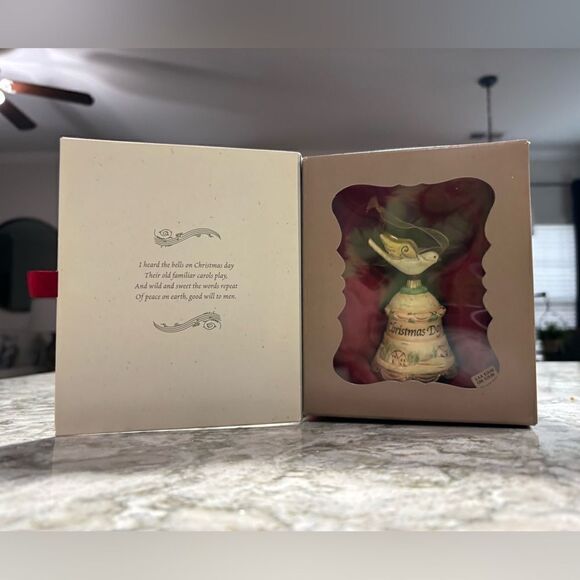 2006 Hallmark Ornament I HEARD THE BELLS ON CHRISTMAS DAY Yuletide Harmony-NIB - Picture 5 of 5